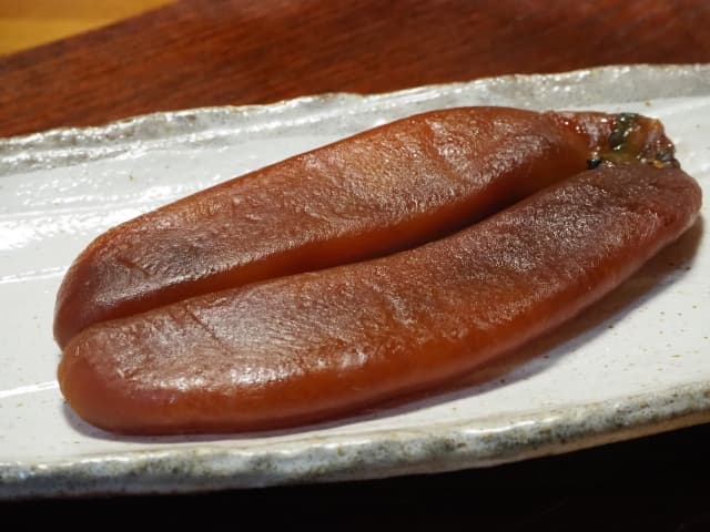 完成した自家製ボラのカラスミを薄切りにした状態